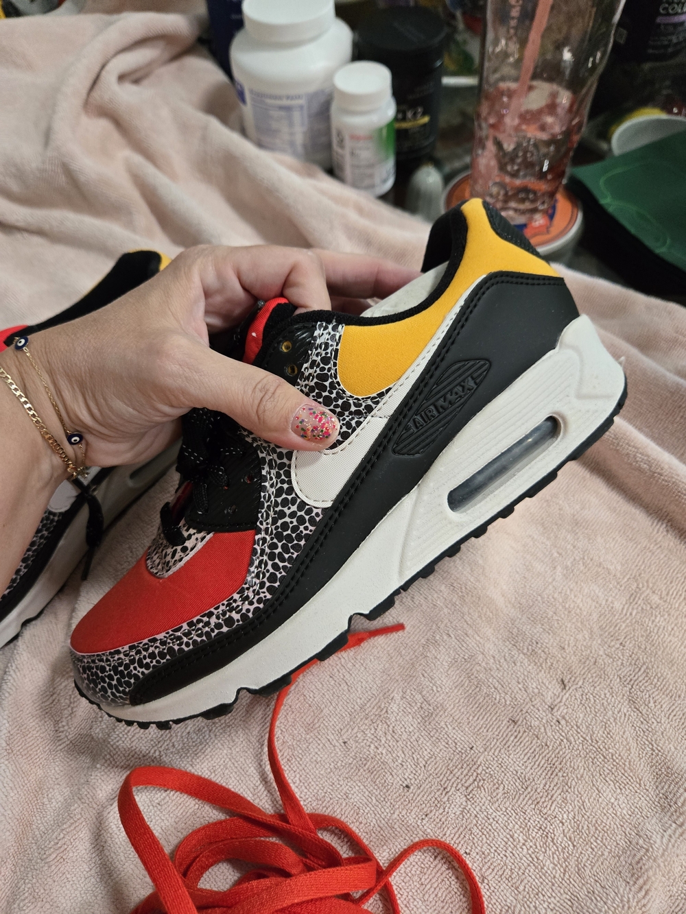 Nike Womens Air Max 90 SE 'Safari' (Style Code: DC9446-001)